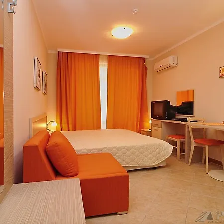 Royal Sun 2*