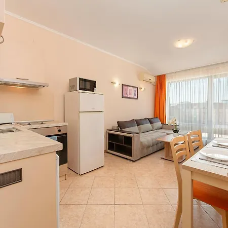 Apartmanhotel Royal Sun Napospart