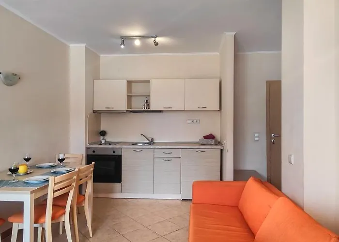 Royal Sun 4* Napospart