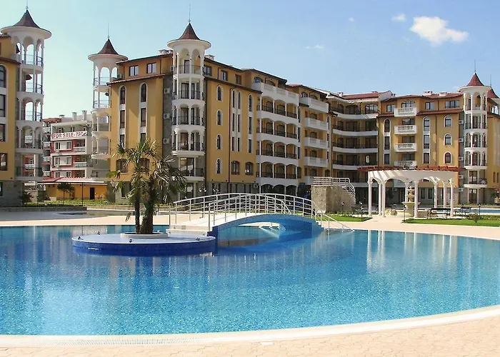 Royal Sun Apartmanhotel 4*