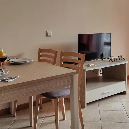 Royal Sun Aparthotel 3*
